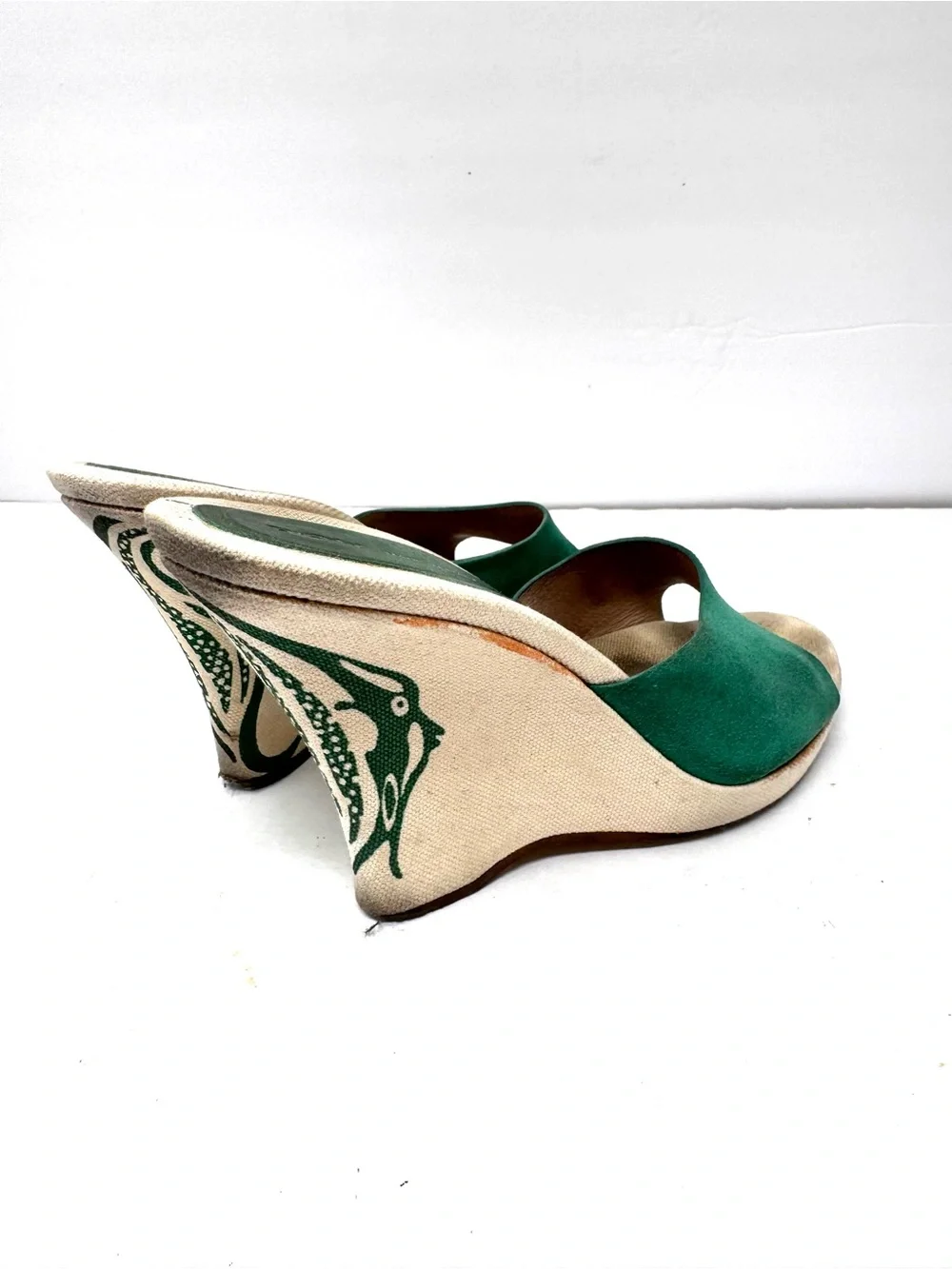DKNY green suede peep toe wedges, made in Italy, size 8.5